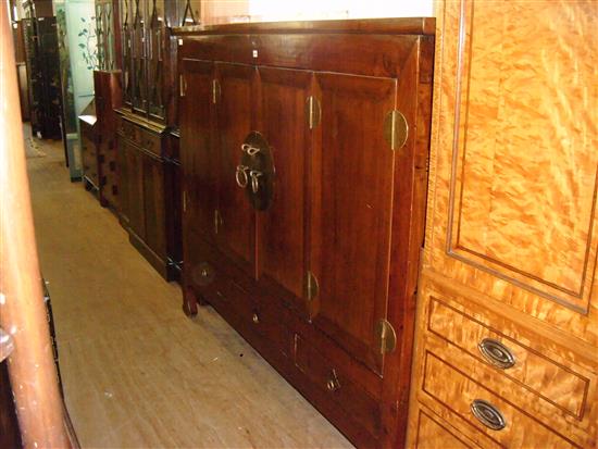 Hardwood 4-door cupboard